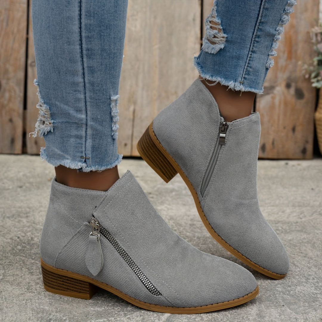 Joanna | Zip Boots