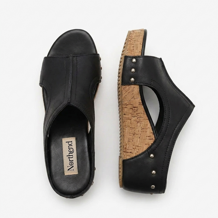 Lumi | Stud Wedges