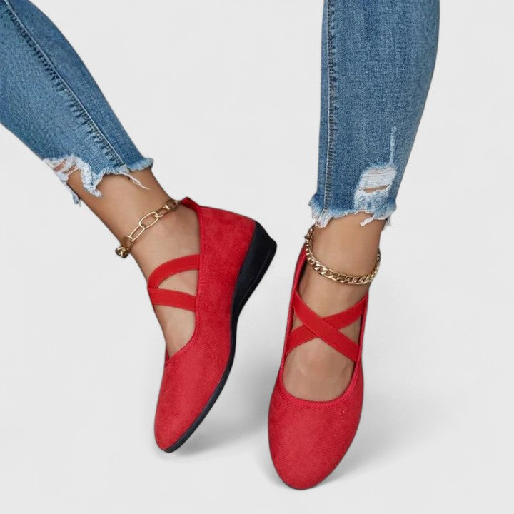 Alora | Balance Flat