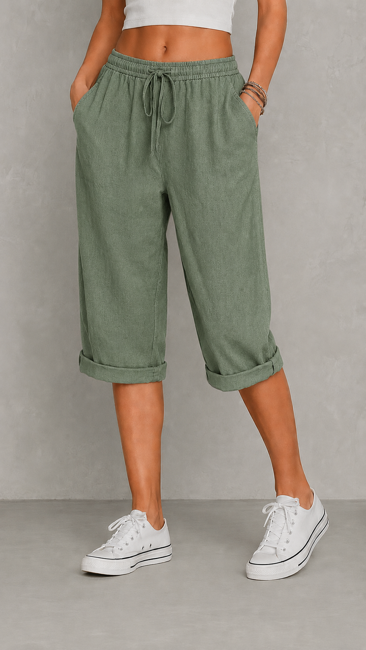 Livia Jade | Capri Pants