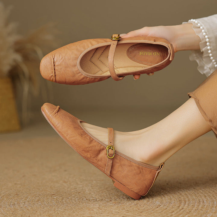Wani | Flats
