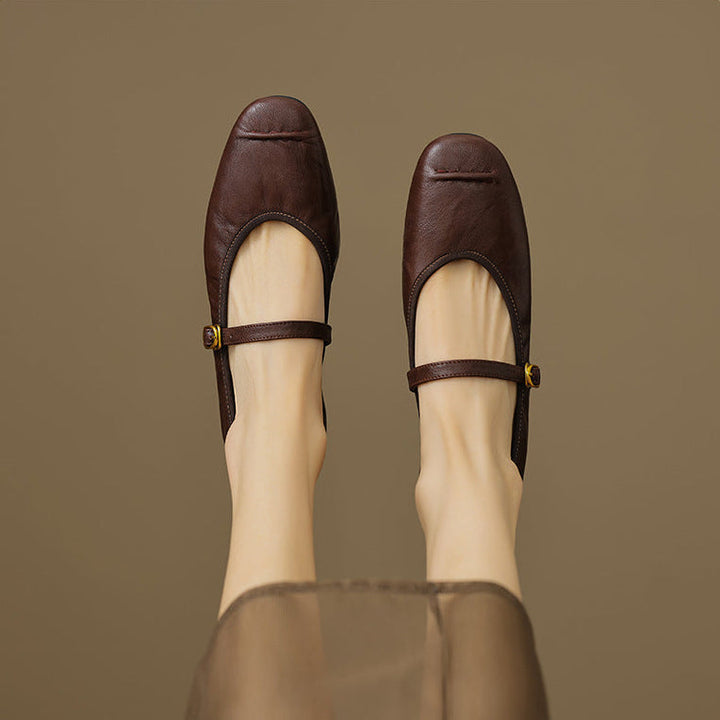 Wani | Flats