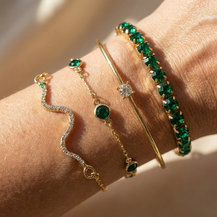 Emerald Detail Bracelet Set