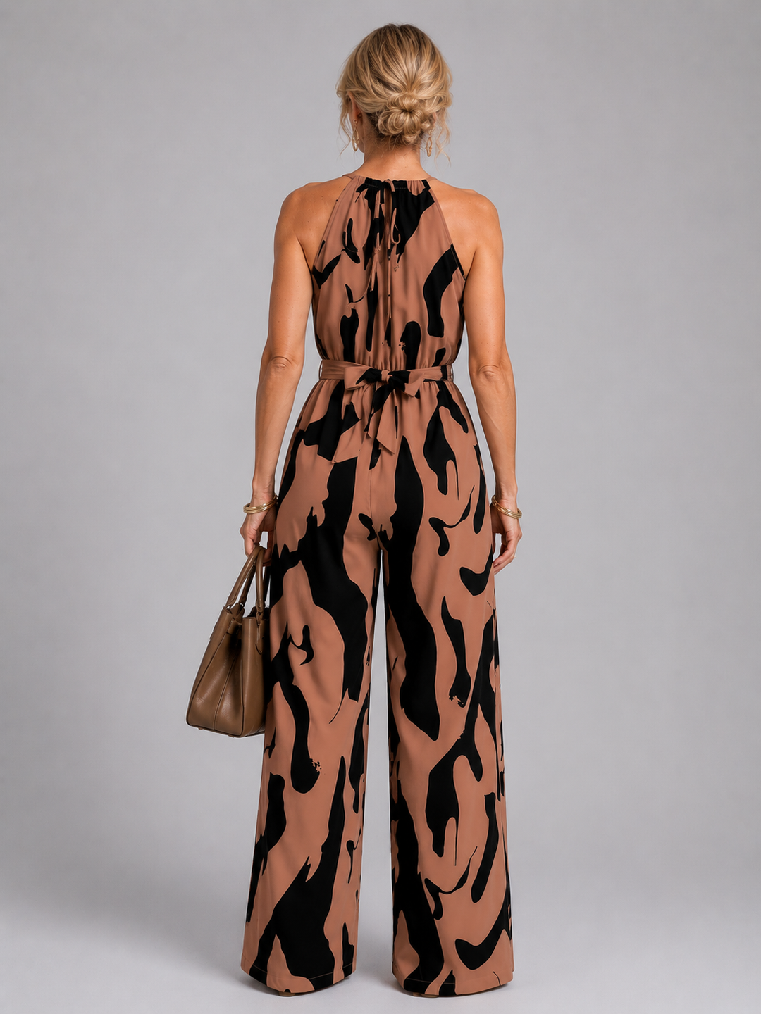 Luna | Elegant Halter Jumpsuit
