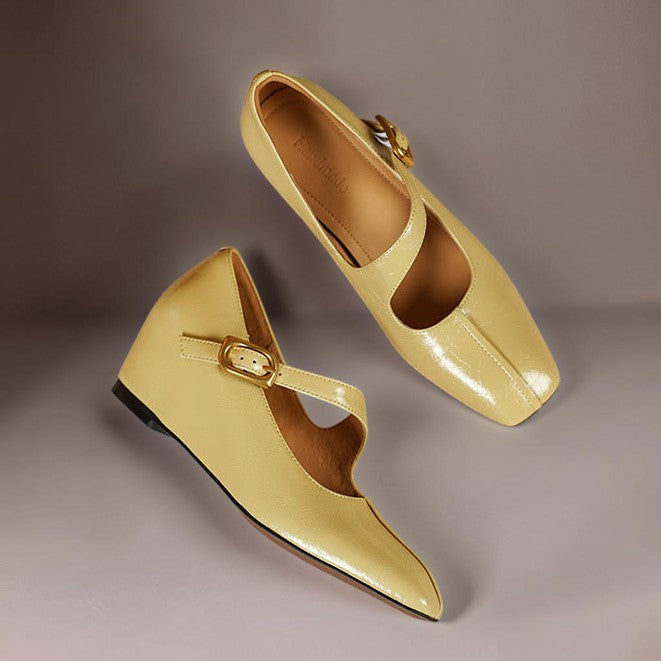 Viora | Mary Jane Heels